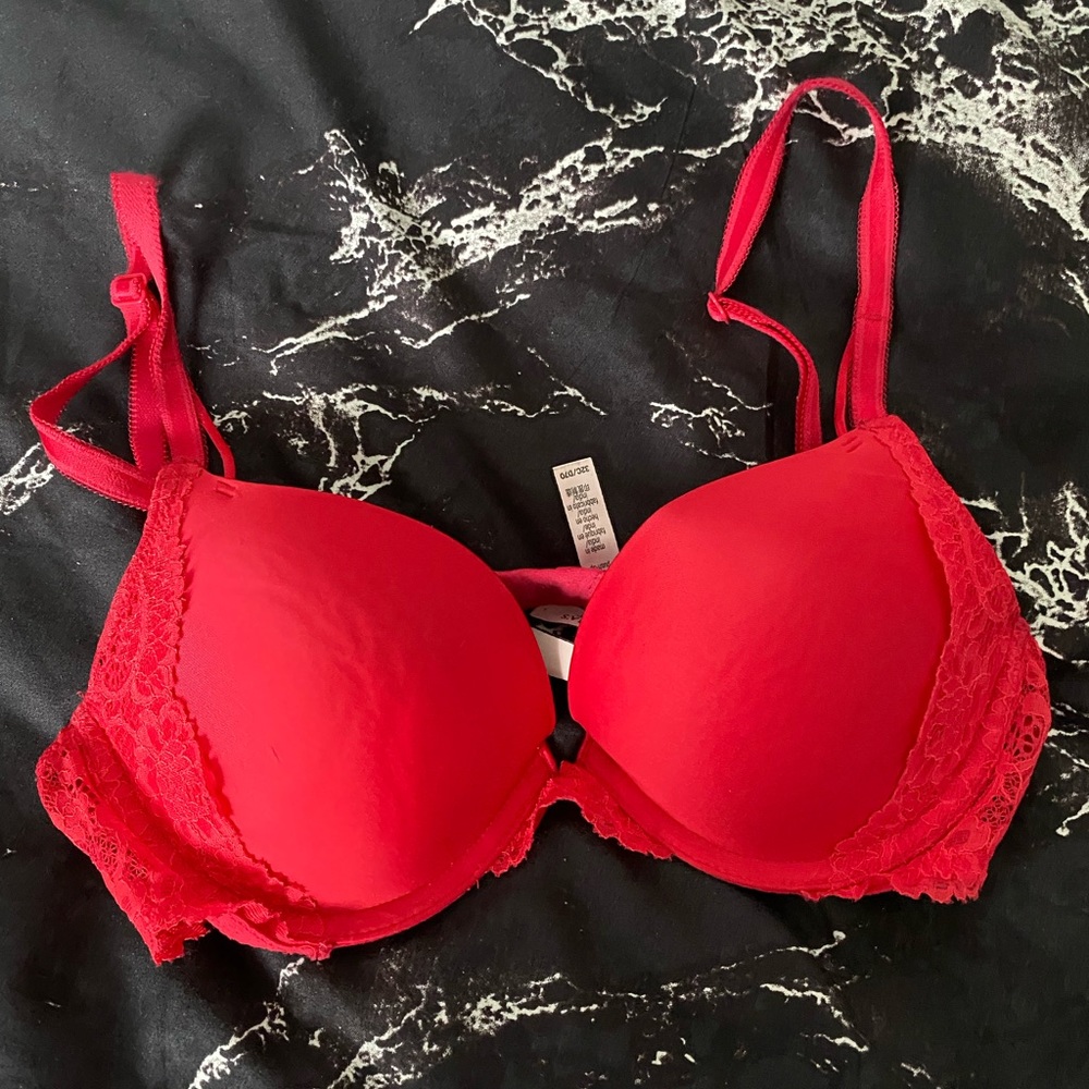 Victoria’s Secret dream angels push up bra